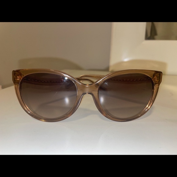 Coach Sculpted Signature Round Frame Sunglasses - Picture 2 of 6